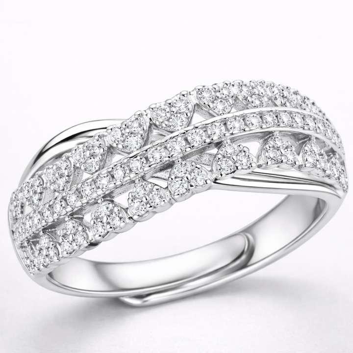 Eterna Crossover Ring | 指先に、静かな輝き