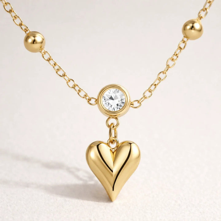 Aurelia Heart Station Necklace | 日常に溶け込む、愛らしい気品
