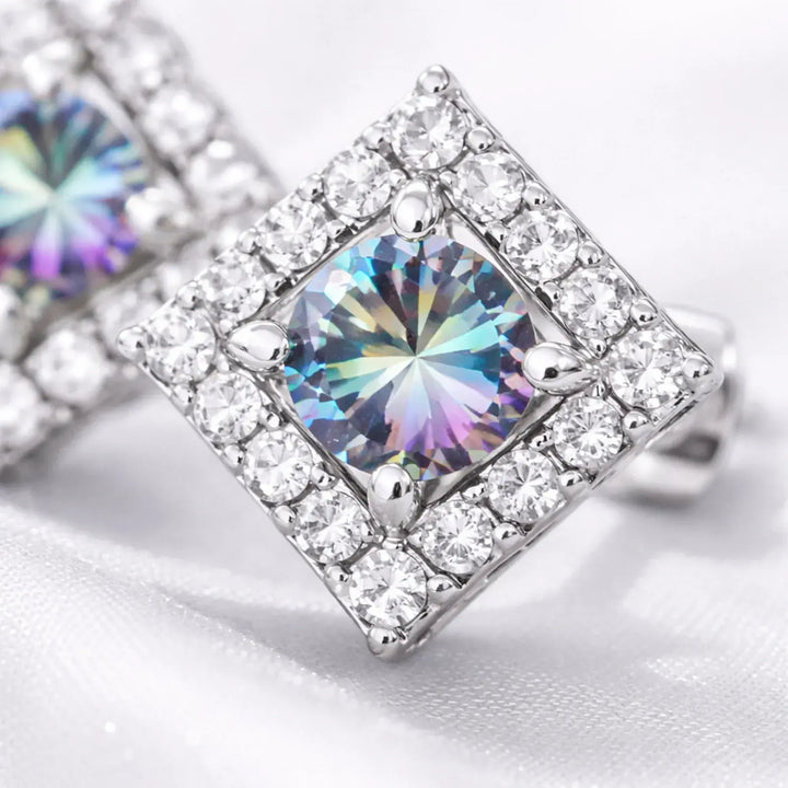 Aurora Frame Studs | 静かな光を、耳元に